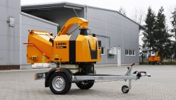 Výkonný štěpkovač na benzín a s brzděným podvozkem (38 HP) LS 160 PPB 